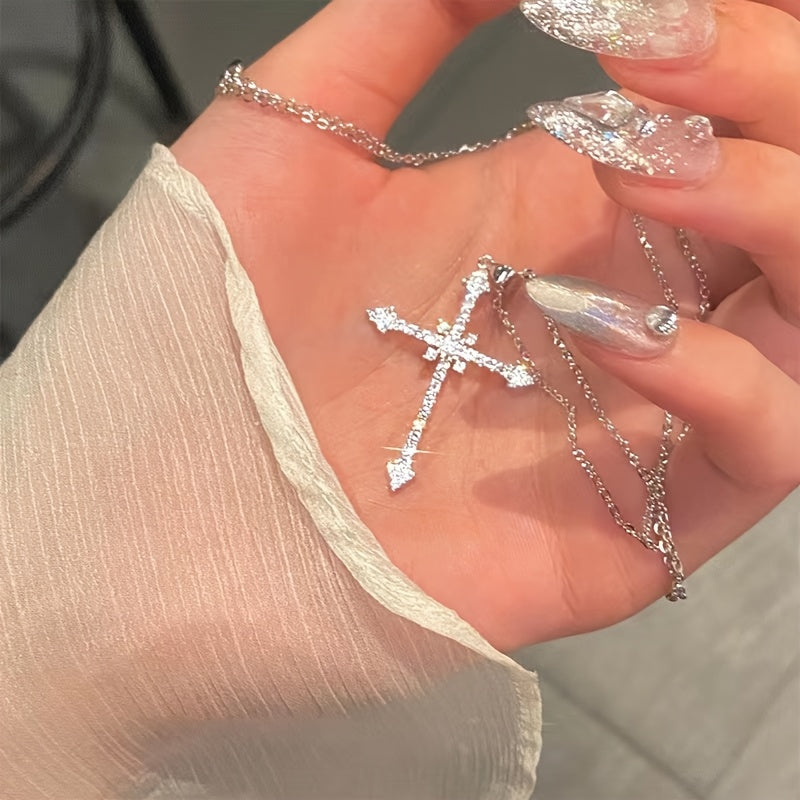 Stylish And Versatile Vintage Minimalist Cross Pendant Necklace, Delicate And Versatile Silvery Cross Pendant Ladies Clavicle Chain, Punk Party Jewelry For Women